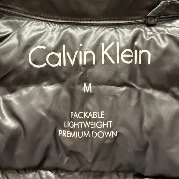 Calvin Klein Black Premium Down puffer Jacket Short, Woman’s Medium zip pocket - Picture 5 of 14